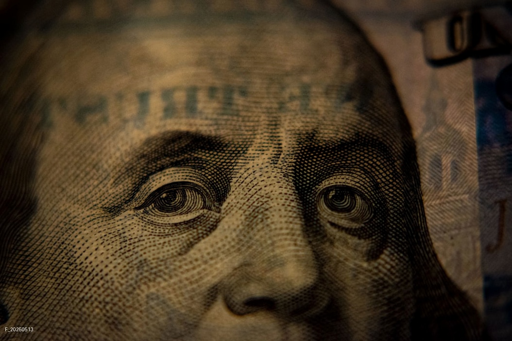 image from Unlocking Financial Growth: A Strategic Roadmap to Personal Wealth Management